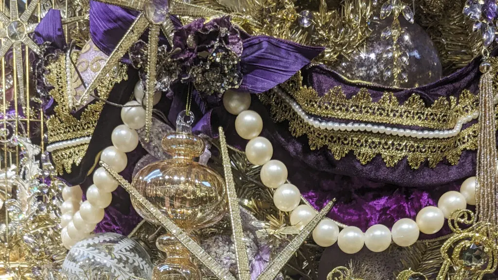 Vintage themed Holiday Tree