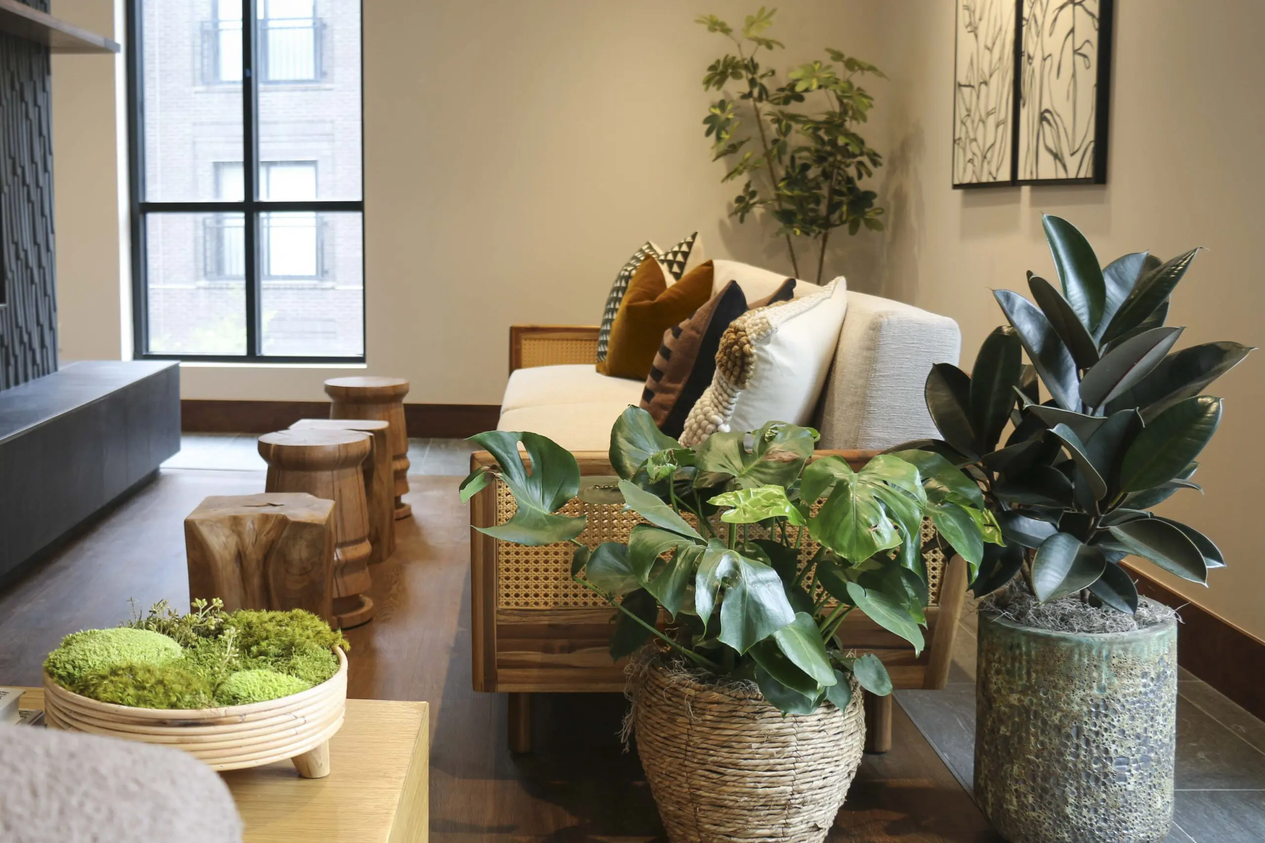 Greenhouse interior with vibrant plants by Oakland Green Interiors in Columbus, OH
